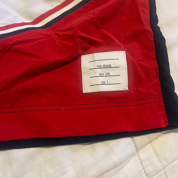 Thom Browne - Picture 2 of 4